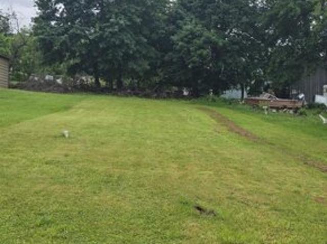Land for sale in Hallstead