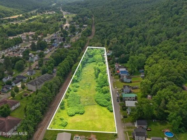 Land for sale in Hallstead