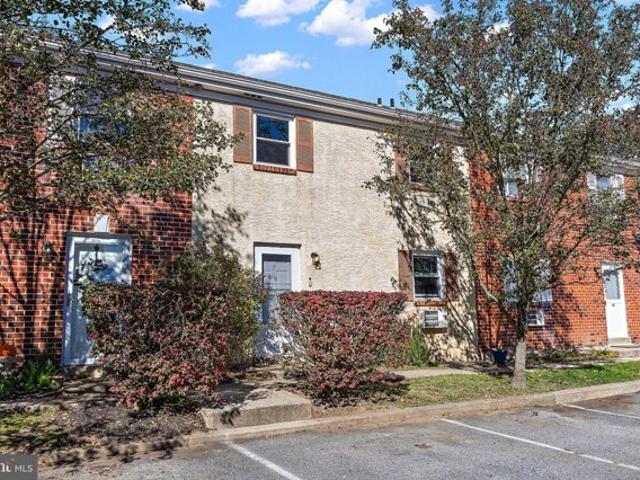 Condo for sale in West Grove, Pennsylvania