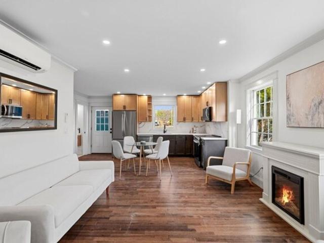 Condo for sale in Rowley, Essex County