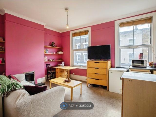 Apartment for rent in Herne Hill, Greater London