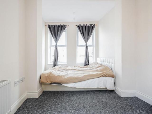 Apartment for rent in Herne Hill, Greater London