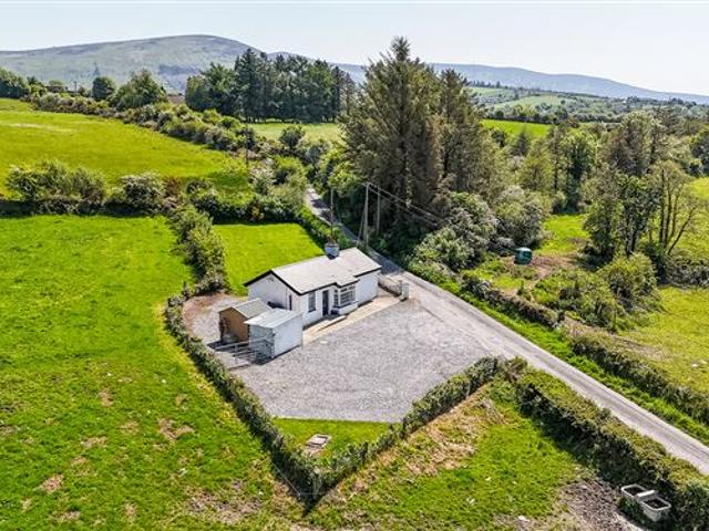 Cottage for sale in Borris