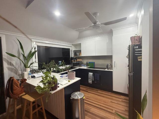 Room for rent in Railway Estate, Townsville