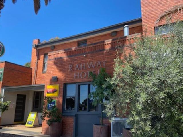 Townhouse for sale in Murchison East, Victoria