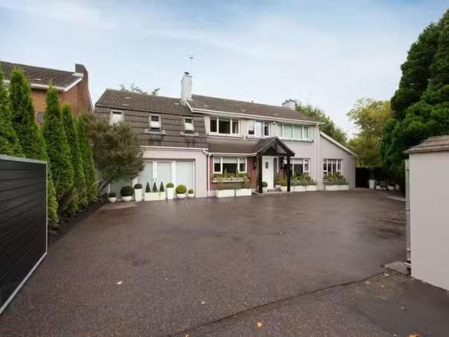 House for sale in Jordanstown, Newtownabbey