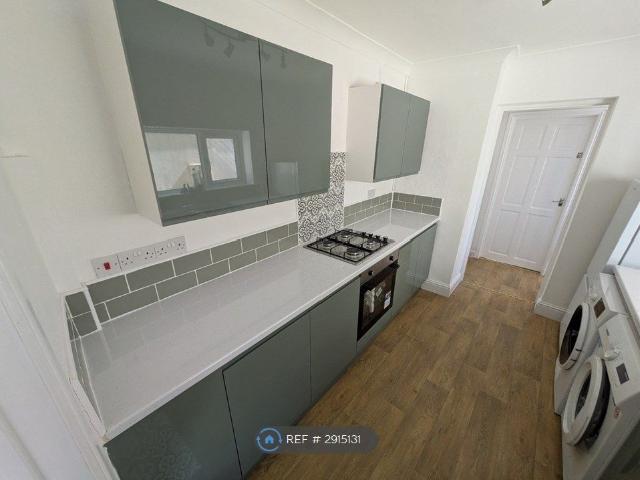 House for rent in Pengam Green, Falcon Lodge