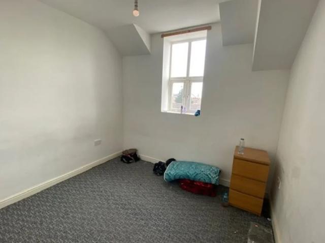 Apartment for rent in Plasnewydd, Falcon Lodge
