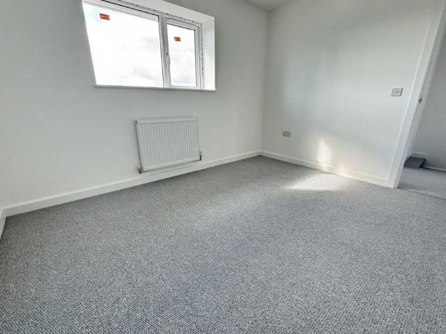 House for rent in New Bilton, Warwickshire