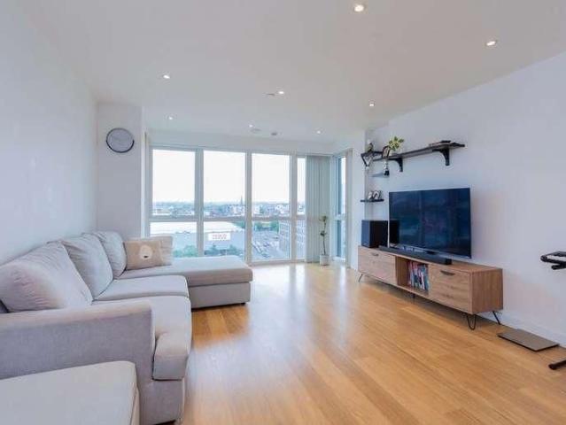 Apartment for rent in Chalvey, Slough