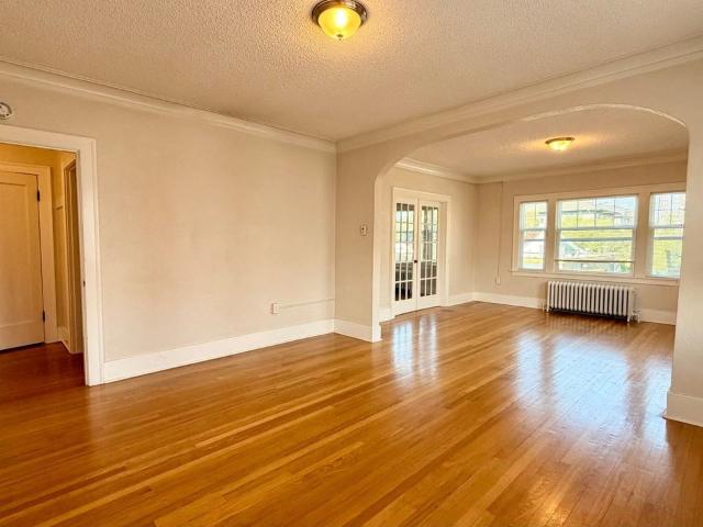 Apartment for rent in Sunset Hill, Seattle
