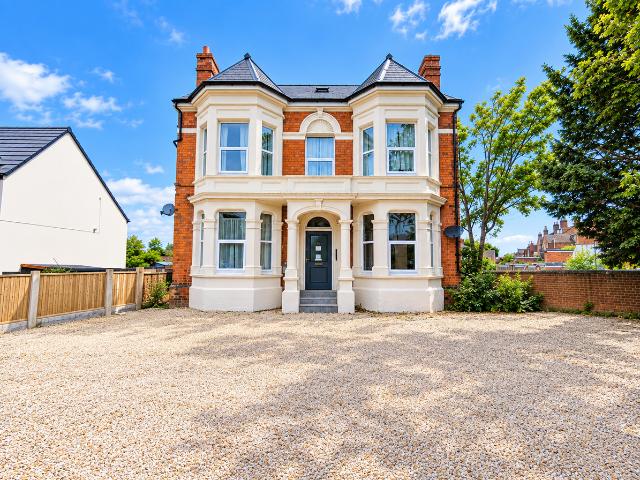Apartment for rent in The Ronkswood, Worcestershire
