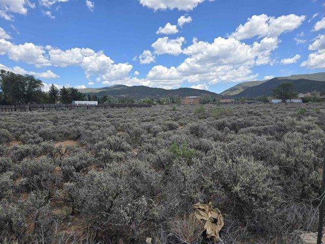 Land for sale in El Prado, New Mexico