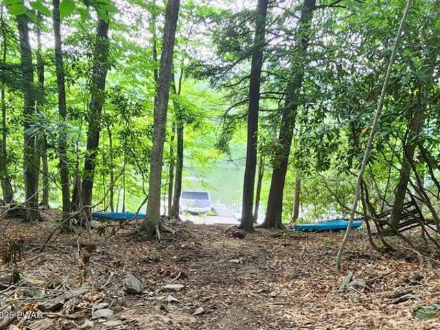 Land for sale in Greentown