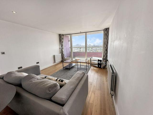 Apartment for rent in Bromley-by-Bow, Bow