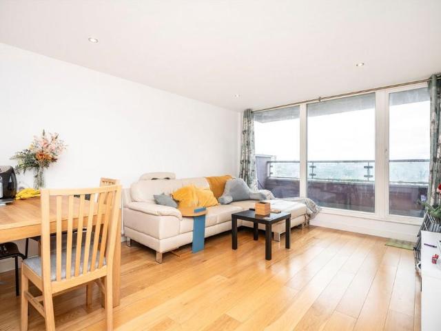 Apartment for rent in Bromley-by-Bow, Bow