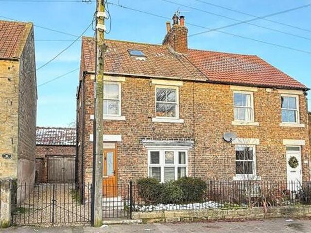 House for sale in Thirsk, North Yorkshire