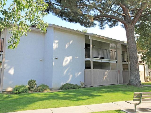 Apartment for rent in Bakersfield, California