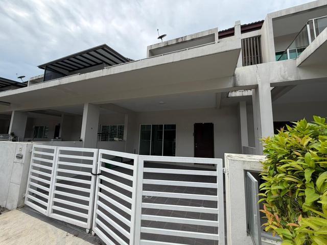 Terraced House for sale in Wellesley, Penang