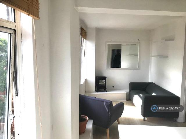 Apartment for rent in Hammersmith, Greater London