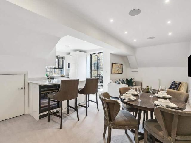 Apartment for rent in Hammersmith, Greater London