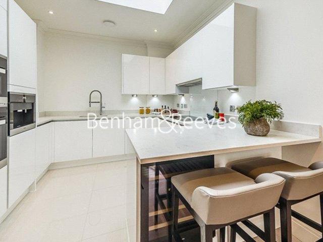 Apartment for rent in London Borough of Hammersmith and Fulham, Greater London