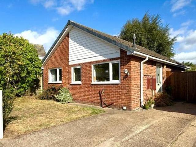 House for sale in Potters Corner, East Midlands