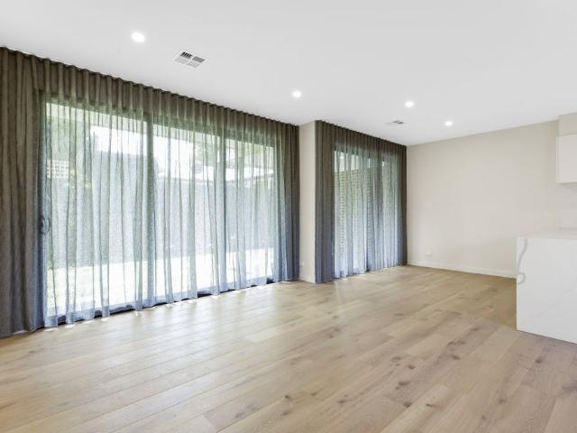 Townhouse for rent in Oakleigh East, Melbourne
