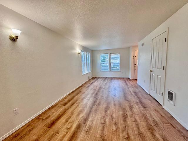 Apartment for rent in Camas, Clark County