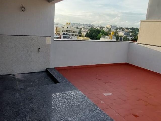 House for sale in Bangalore North, Cox Town - Bangalore