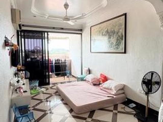 Apartment for sale in Wellesley, Penang
