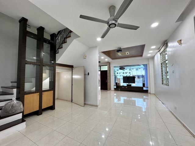 Terraced House for sale in Wellesley, Penang