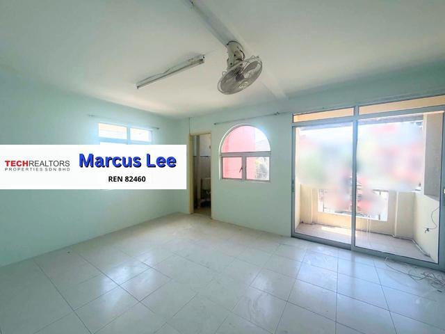 Townhouse for sale in Wellesley, Penang