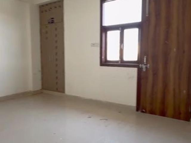 Property for rent in Deri
