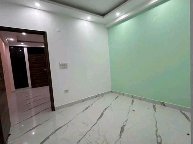 Property for rent in Deri
