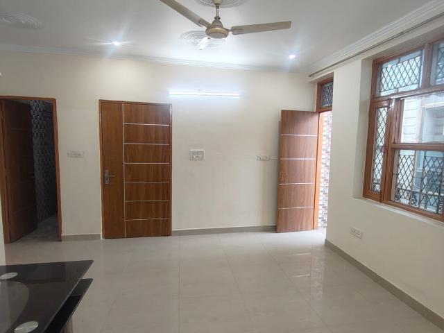 Property for rent in Deri