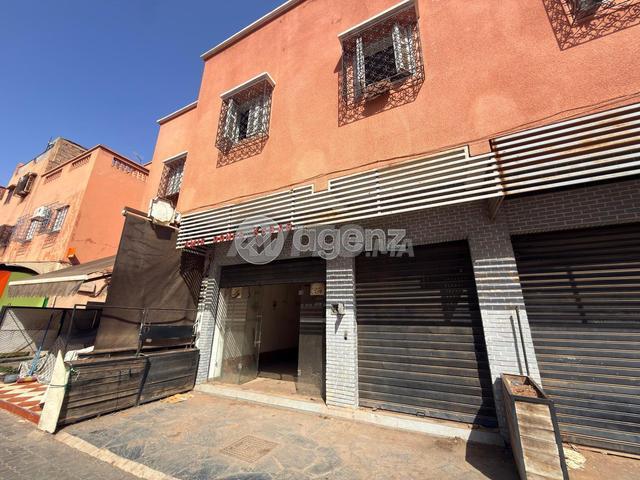 Local commercial location à L'Oriental