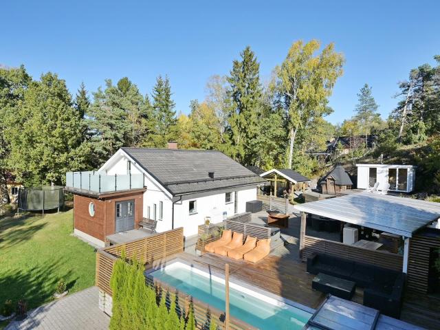 Villa till salu i Tyresö, Stockholm