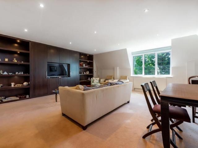 Apartment for rent in Hendon, Greater London