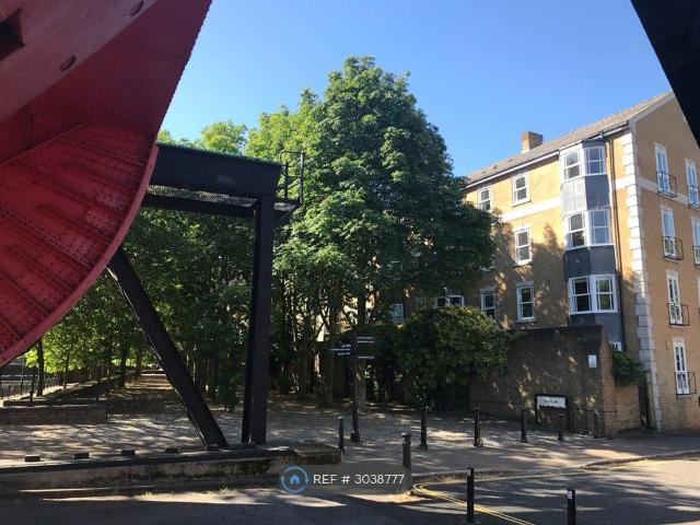 Apartment for rent in Rotherhithe, Greater London