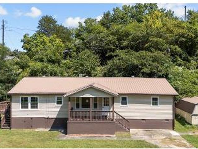 House for sale in Hot Springs