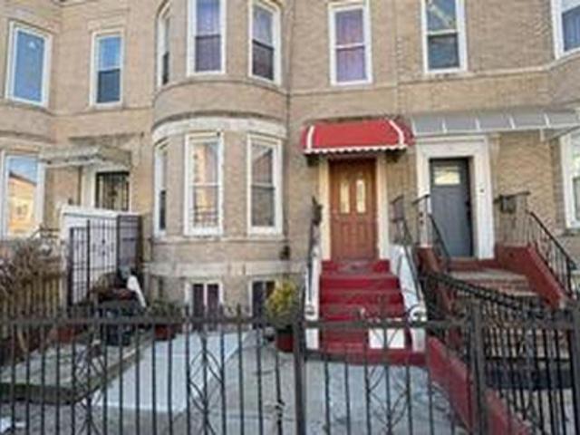 House for sale in Arverne, New York