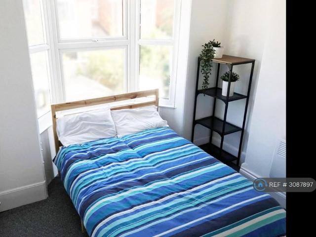 Apartment for rent in Newtown, Exeter