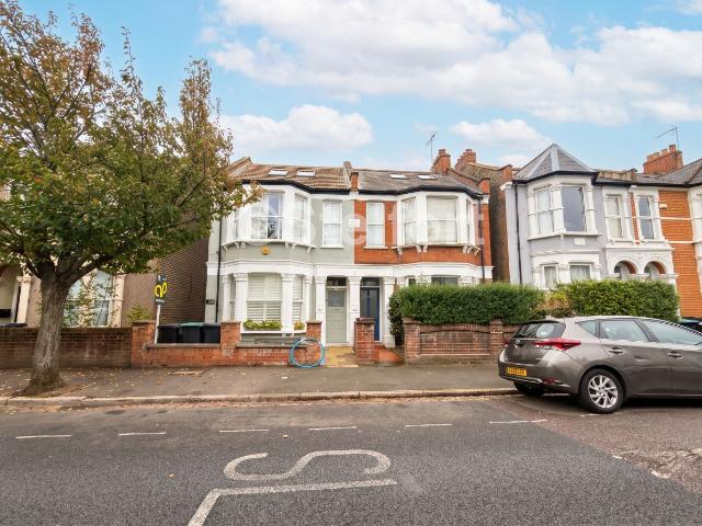 Studio for rent in Harringay Ladder, Greater London