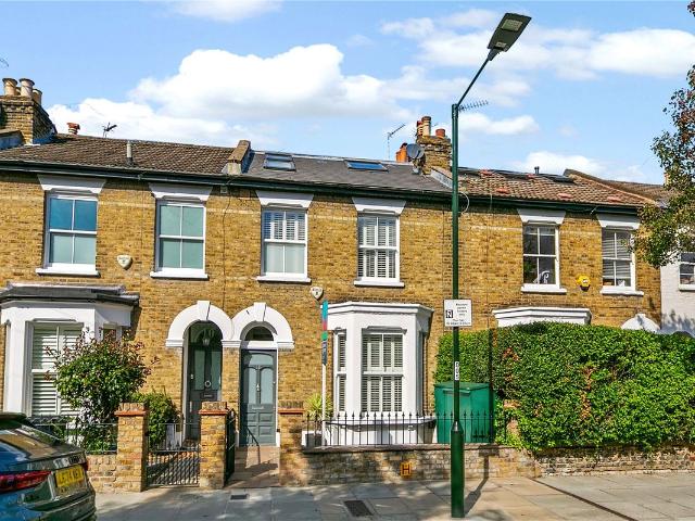 House for rent in North Sheen, Greater London
