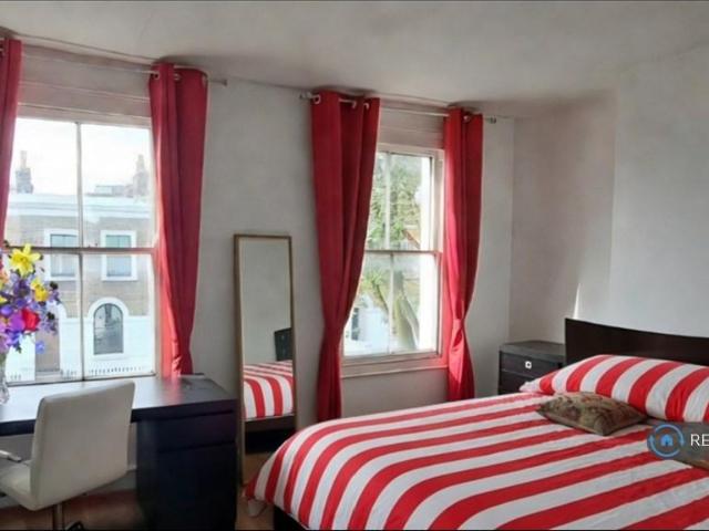 House for rent in Angel, Greater London