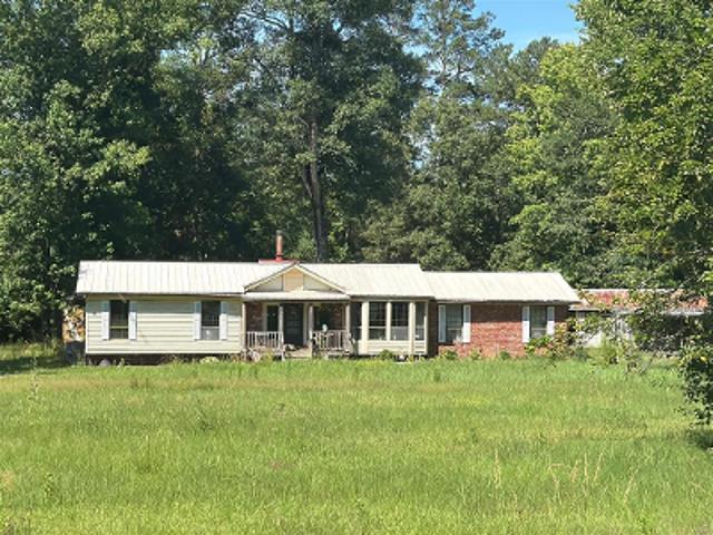House for sale in Vincent, Alabama