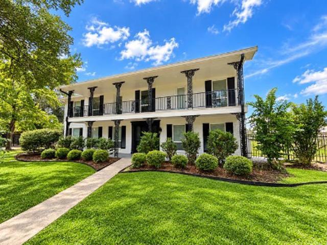 House for sale in Memorial Northwest, Spring