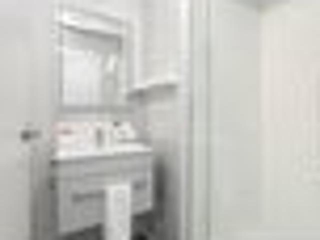 Apartment for sale in Newmarket
