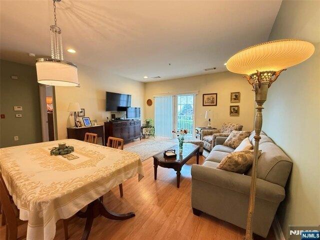 Condo for sale in The Grande at Riverdale, Riverdale